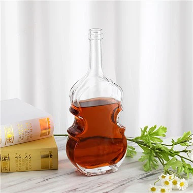 Hienot lasipullot alkoholille