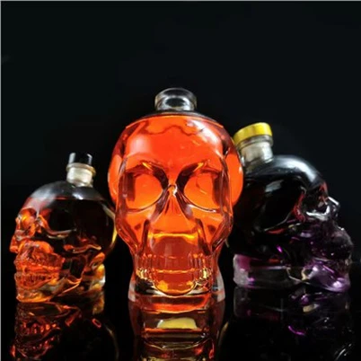 Skull Head -viskipullo