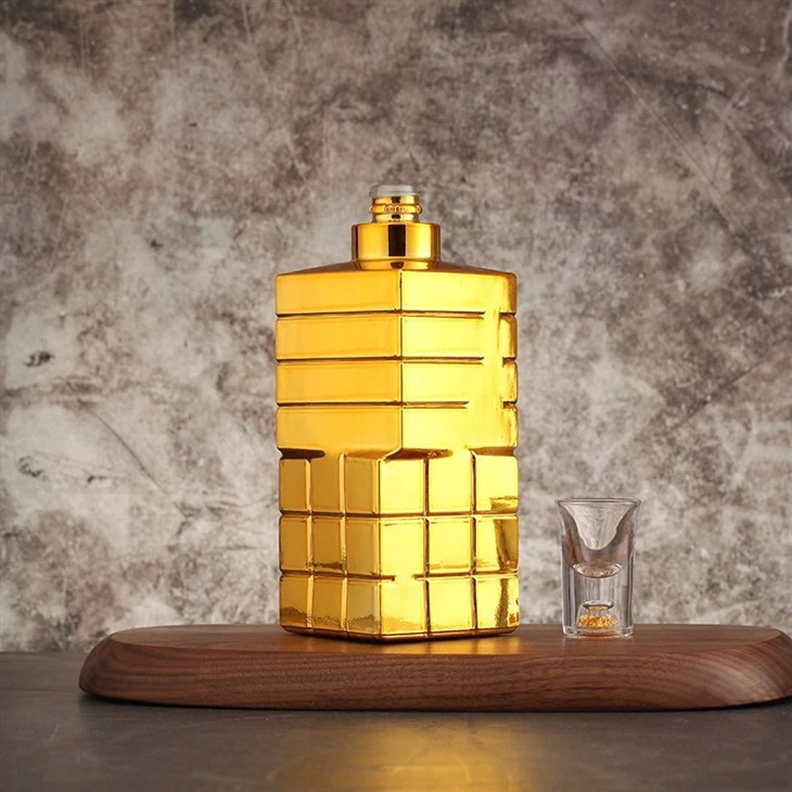 Good Sales Golden Bottle 700ML